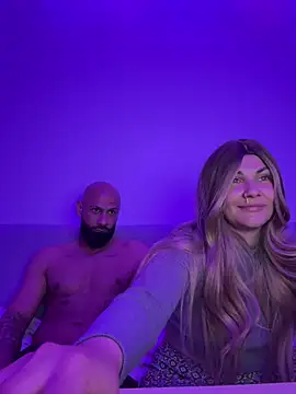 MiaKiittyy online show from 04-26-26, 08:28