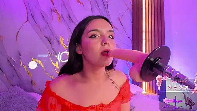 alicecute77 online show from 10-31-25, 02:23