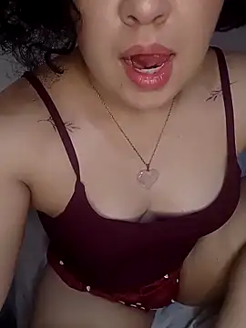 Silkenfeet21 online show from 03-11-26, 02:39