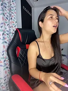 Snapshot of dalianataba chatting on 10-10-25, 08:19 dalianataba online show from 10-10-25, 08:19