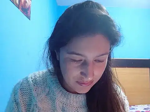 Snapshot of SarahFriendly chatting on 04-24-26, 02:41 SarahFriendly online show from 04-24-26, 02:41