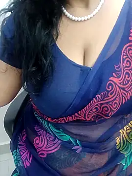 Snapshot of tami_lavanya chatting on 01-16-26, 01:15 tami lavanya online show from 01-16-26, 01:15