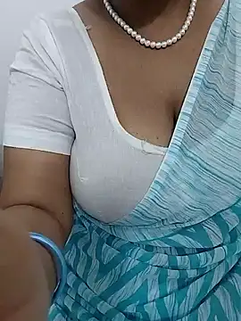 Snapshot of tami_lavanya chatting on 02-11-26, 06:51 tami lavanya online show from 02-11-26, 06:51