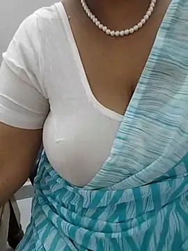 Snapshot of tami_lavanya chatting on 03-04-26, 08:42 tami lavanya online show from 03-04-26, 08:42