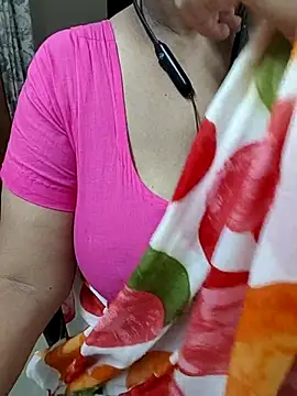 tami lavanya online show from 06-17-26, 06:38