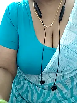tami lavanya online show from 07-20-26, 04:49