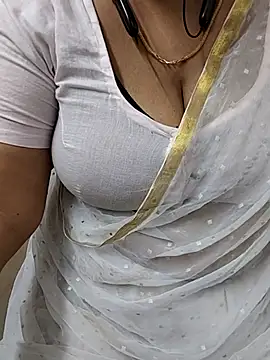 tami lavanya online show from 07-30-26, 05:56