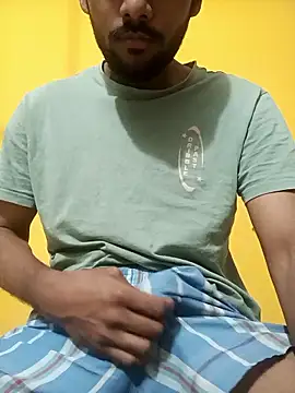 Snapshot of mayur_raaje chatting on 01-14-26, 04:56 mayur raaje online show from 01-14-26, 04:56