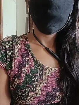Snapshot of kavya-telugu84 chatting on 07-13-26, 09:34 kavya-telugu84 online show from 07-13-26, 09:34