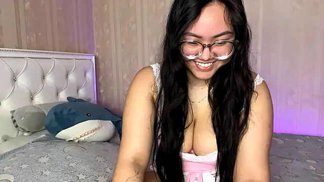 Snapshot of melanashake chatting on 02-20-26, 09:10 melanashake online show from 02-20-26, 09:10