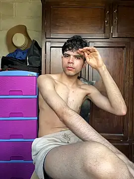 Axel-Mejia online show from 11-12-25, 06:41