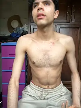 Axel-Mejia online show from 12-05-25, 07:32