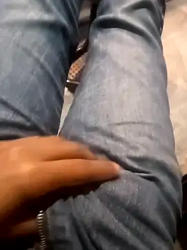 Snapshot of vergonvenco chatting on 11-09-25, 08:34 vergonvenco online show from 11-09-25, 08:34