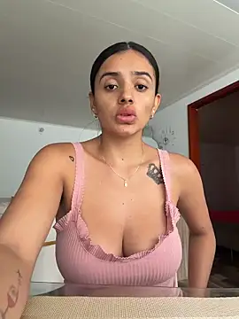 Snapshot of AnaaFaith_ chatting on 02-16-26, 07:54 AnaaFaith online show from 02-16-26, 07:54