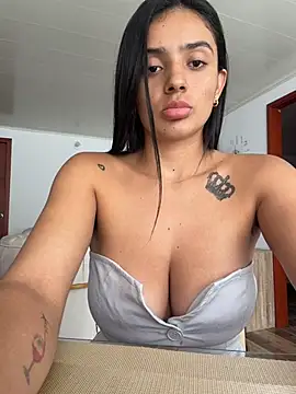 Snapshot of AnaaFaith_ chatting on 02-22-26, 06:28 AnaaFaith online show from 02-22-26, 06:28