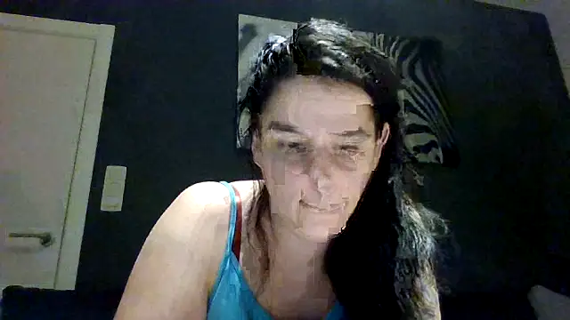 hottyFcup online show from 11-20-25, 07:46