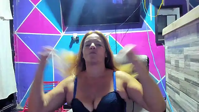 Snapshot of rubi_49 chatting on 09-10-25, 03:50 rubi 49 online show from 09-10-25, 03:50