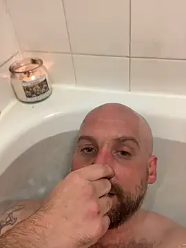 Mrbenm online show from 10-27-25, 09:30