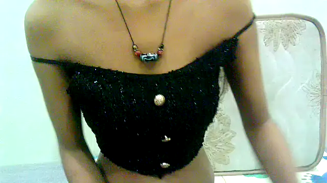 Snapshot of kristy_432 chatting on 09-21-25, 03:46 kristy 432 online show from 09-21-25, 03:46