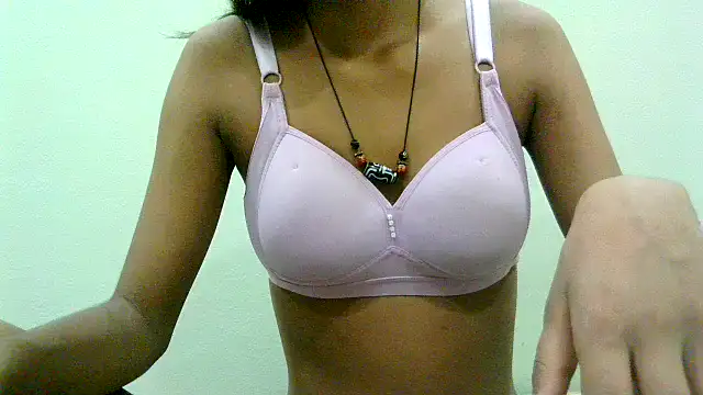 Snapshot of kristy_432 chatting on 09-22-25, 05:59 kristy 432 online show from 09-22-25, 05:59