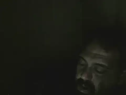 Snapshot of elpoop7305 chatting on 12-21-25, 09:49 elpoop7305 online show from 12-21-25, 09:49