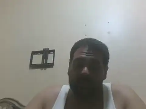 elpoop7305 online show from 04-17-26, 10:46