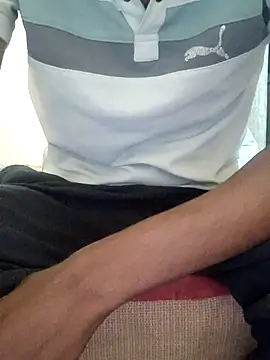 Snapshot of INTERNATIONAL0001 chatting on 11-06-25, 12:39 INTERNATIONAL0001 online show from 11-06-25, 12:39