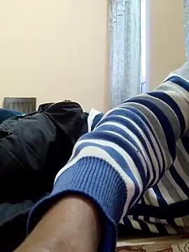 Snapshot of INTERNATIONAL0001 chatting on 11-16-25, 01:33 INTERNATIONAL0001 online show from 11-16-25, 01:33