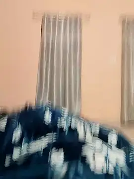 Snapshot of INTERNATIONAL0001 chatting on 11-22-25, 12:20 INTERNATIONAL0001 online show from 11-22-25, 12:20