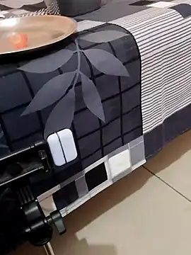 Snapshot of INTERNATIONAL0001 chatting on 11-28-25, 02:14 INTERNATIONAL0001 online show from 11-28-25, 02:14