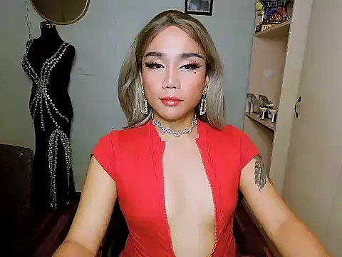 Snapshot of YourNikkieXxx chatting on 12-18-25, 06:47 YourNikkieXxx online show from 12-18-25, 06:47