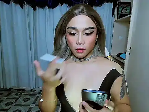 Snapshot of YourNikkieXxx chatting on 01-13-26, 08:36 YourNikkieXxx online show from 01-13-26, 08:36