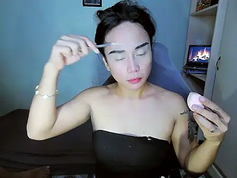 Snapshot of YourNikkieXxx chatting on 01-19-26, 11:25 YourNikkieXxx online show from 01-19-26, 11:25