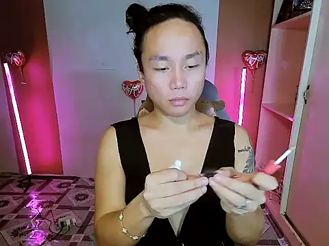 Snapshot of YourNikkieXxx chatting on 02-06-26, 10:24 YourNikkieXxx online show from 02-06-26, 10:24