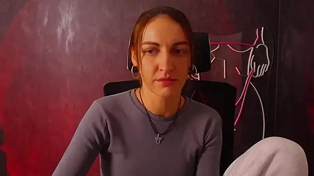 Aurora Loveu online show from 09-12-25, 10:21