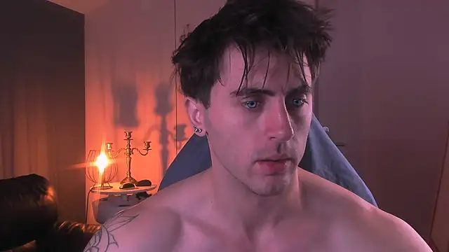 Snapshot of Oscar_Miller_ chatting on 09-23-25, 08:56 Oscar Miller online show from 09-23-25, 08:56