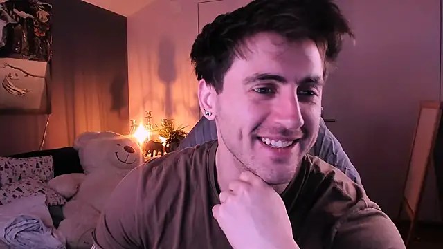 Snapshot of Oscar_Miller_ chatting on 09-26-25, 08:57 Oscar Miller online show from 09-26-25, 08:57