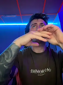 Snapshot of Oscar_Miller_ chatting on 10-16-25, 09:49 Oscar Miller online show from 10-16-25, 09:49