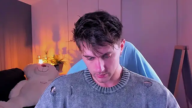 Snapshot of Oscar_Miller_ chatting on 11-02-25, 09:28 Oscar Miller online show from 11-02-25, 09:28