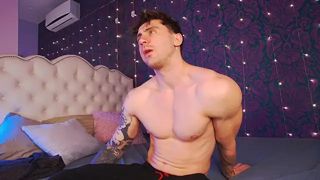 Snapshot of Oscar_Miller_ chatting on 11-29-25, 09:18 Oscar Miller online show from 11-29-25, 09:18