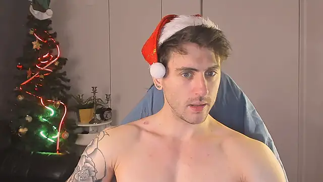 Snapshot of Oscar_Miller_ chatting on 12-20-25, 09:00 Oscar Miller online show from 12-20-25, 09:00