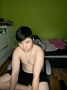 Kingpowerlittel online show from 09-18-25, 05:26