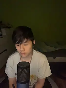 Snapshot of Kingpowerlittel chatting on 02-06-26, 08:01 Kingpowerlittel online show from 02-06-26, 08:01