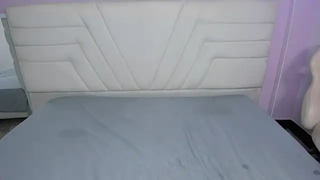 fressittalove01 online show from 03-21-26, 01:37