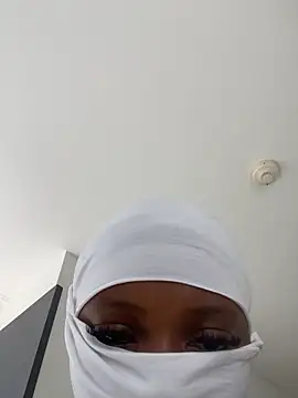 nakeddee online show from 04-29-26, 10:30