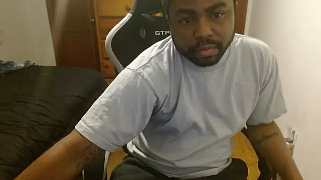 Breadwinnah online show from 11-23-25, 02:22