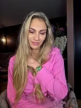 Snapshot of Melody1600 chatting on 02-10-26, 09:41 Melody1600 online show from 02-10-26, 09:41