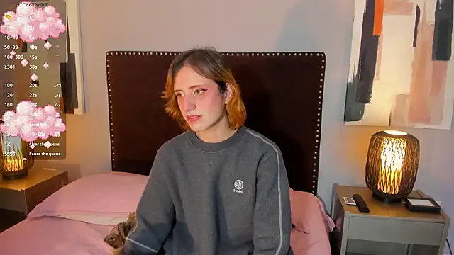 seraphine star online show from 02-15-26, 09:44