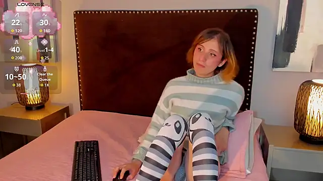 seraphine star online show from 03-21-26, 08:19