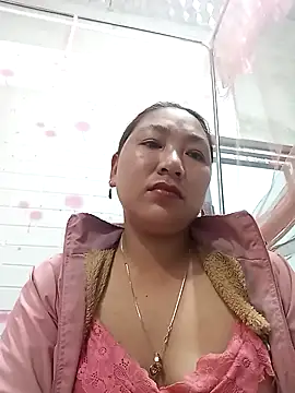 Snapshot of Adbe5 chatting on 03-17-26, 01:14 Adbe5 online show from 03-17-26, 01:14
